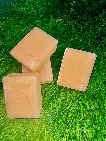 Tomato Soap (100gm)