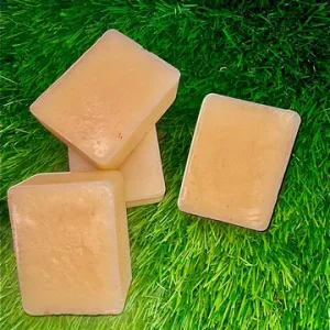 Tomato Soap (100gm)